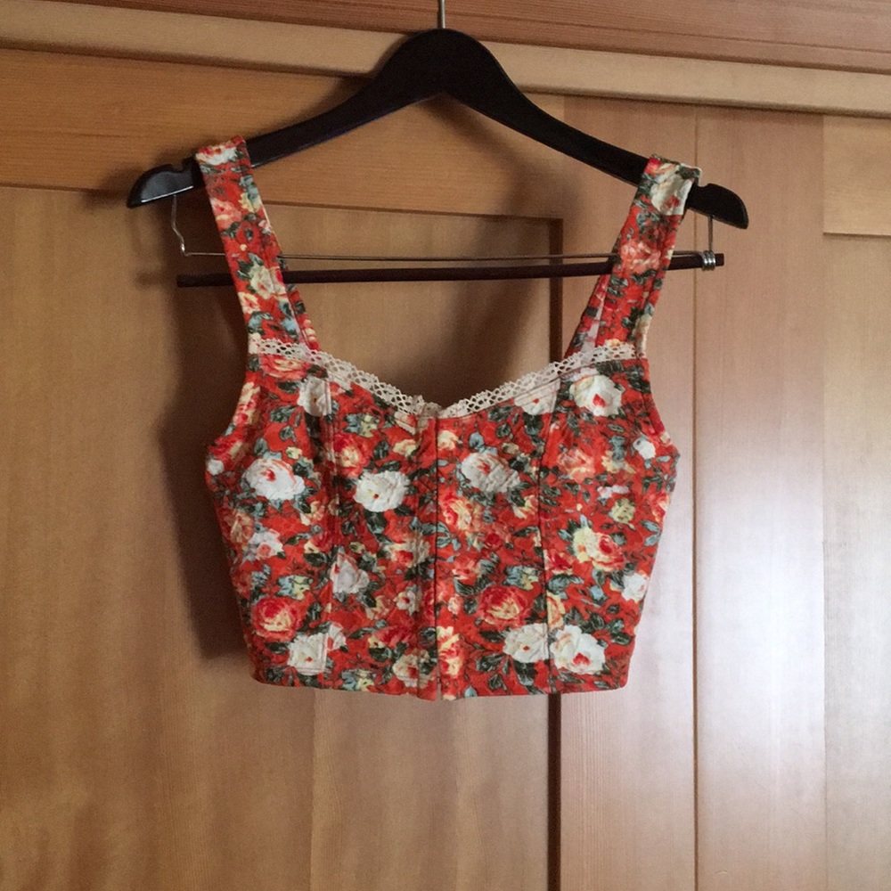 Crop top shirt